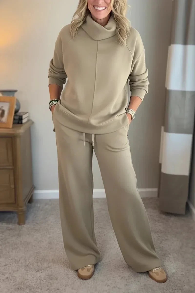 Amelia | Sophisticated Turtleneck Tailored Travel Set