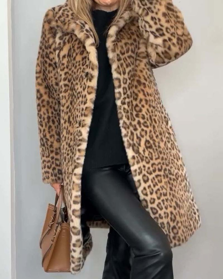 Vanessa | Elegant Leopard Statement Coat