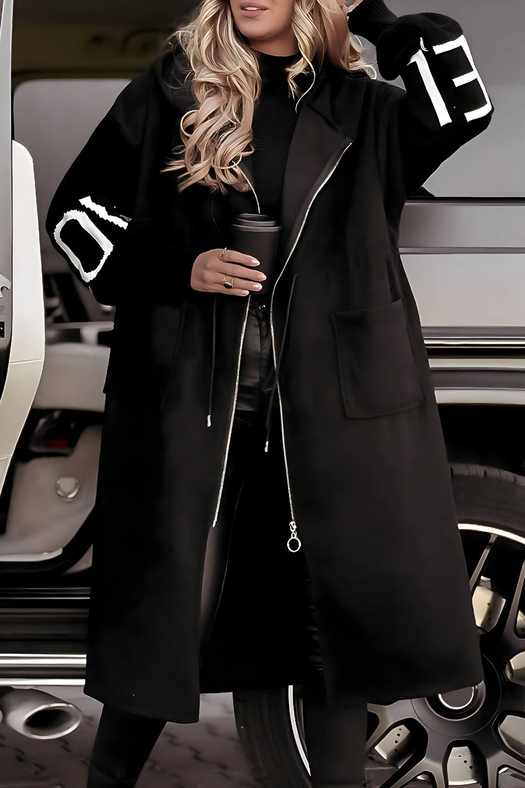 Amelia | Chic Hooded Coat with Knit Details