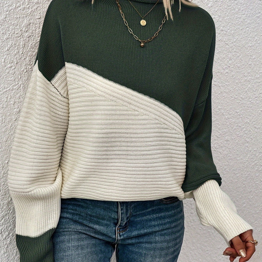 Talia | Chic Two-Tone Drop-Shoulder Style Pullover