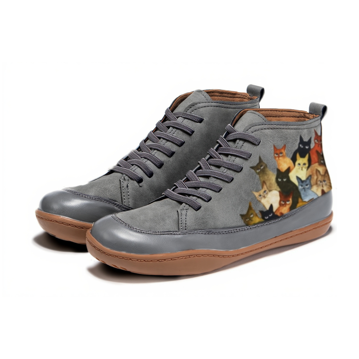 Nala | The Pawfect Boots for Cat Lovers