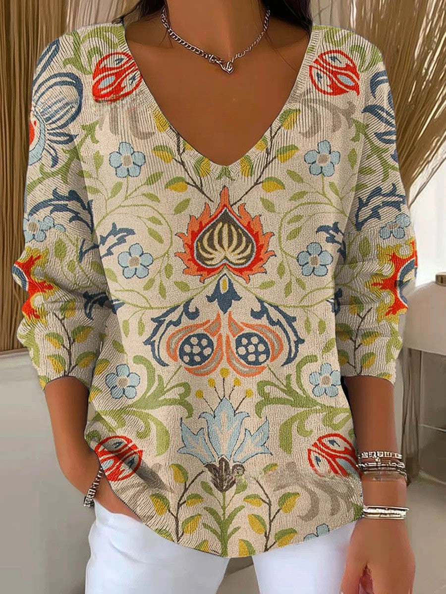 MARGAUX | Elegant Patterned V-Neck Sweater